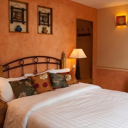 B&B Les Jardins De L'hacienda 3*